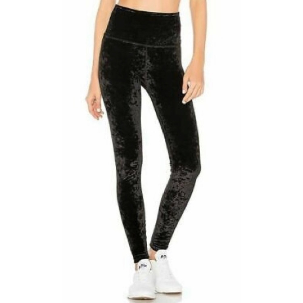 Victoria’s Secret PINK Ultimate High Waist Full Length Velvet Legging size M